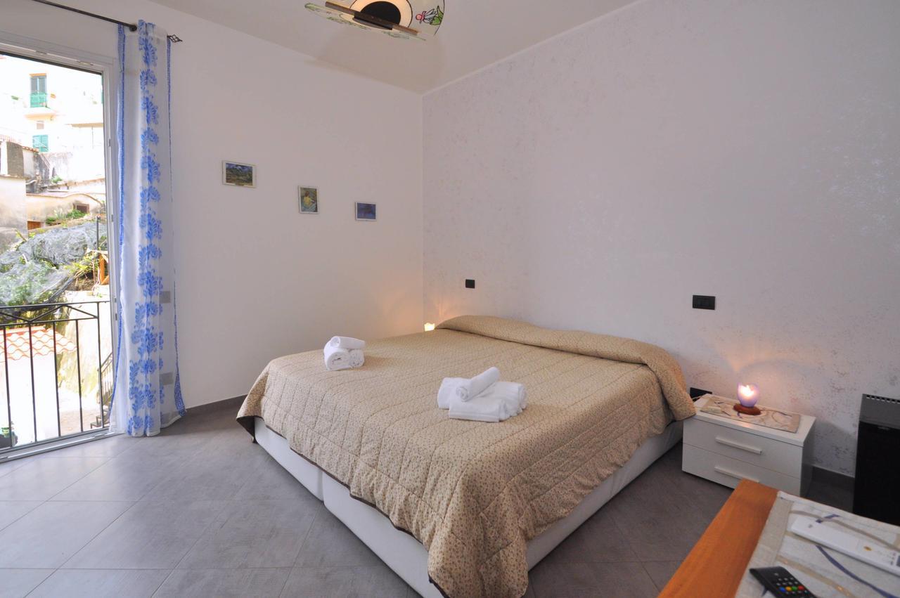 La Rosa Dei Venti - Cetara Bed & Breakfast Bagian luar foto