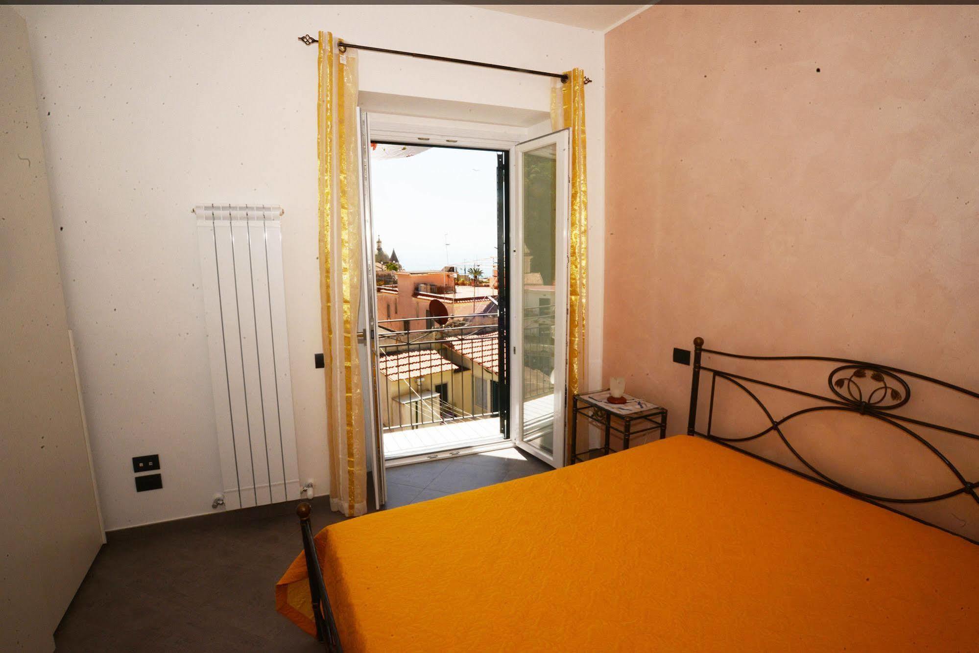 La Rosa Dei Venti - Cetara Bed & Breakfast Bagian luar foto